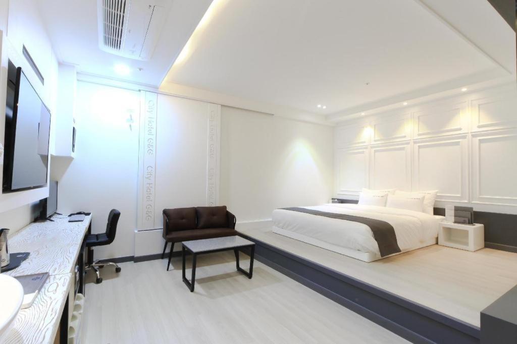 בוסאן City Hotel G&G מראה חיצוני תמונה