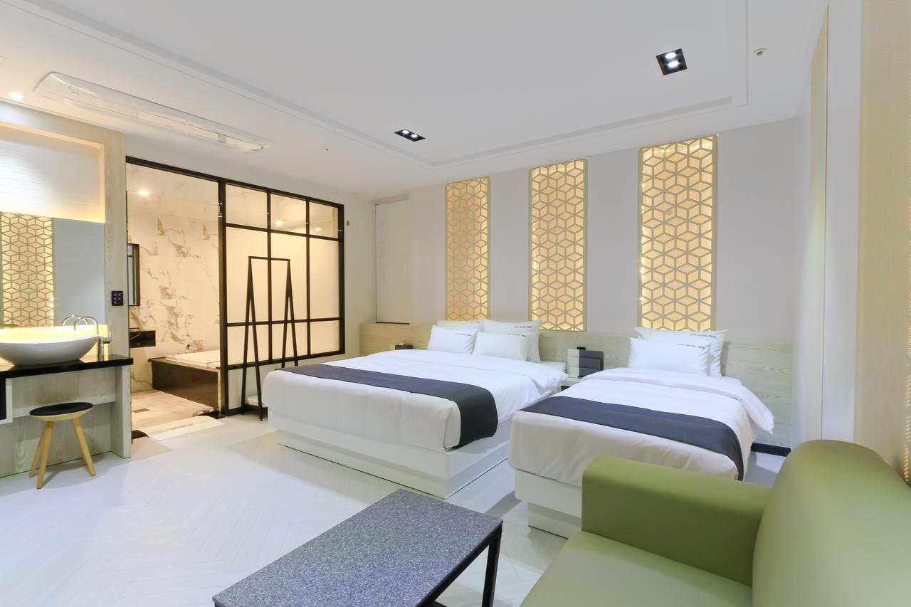 בוסאן City Hotel G&G מראה חיצוני תמונה