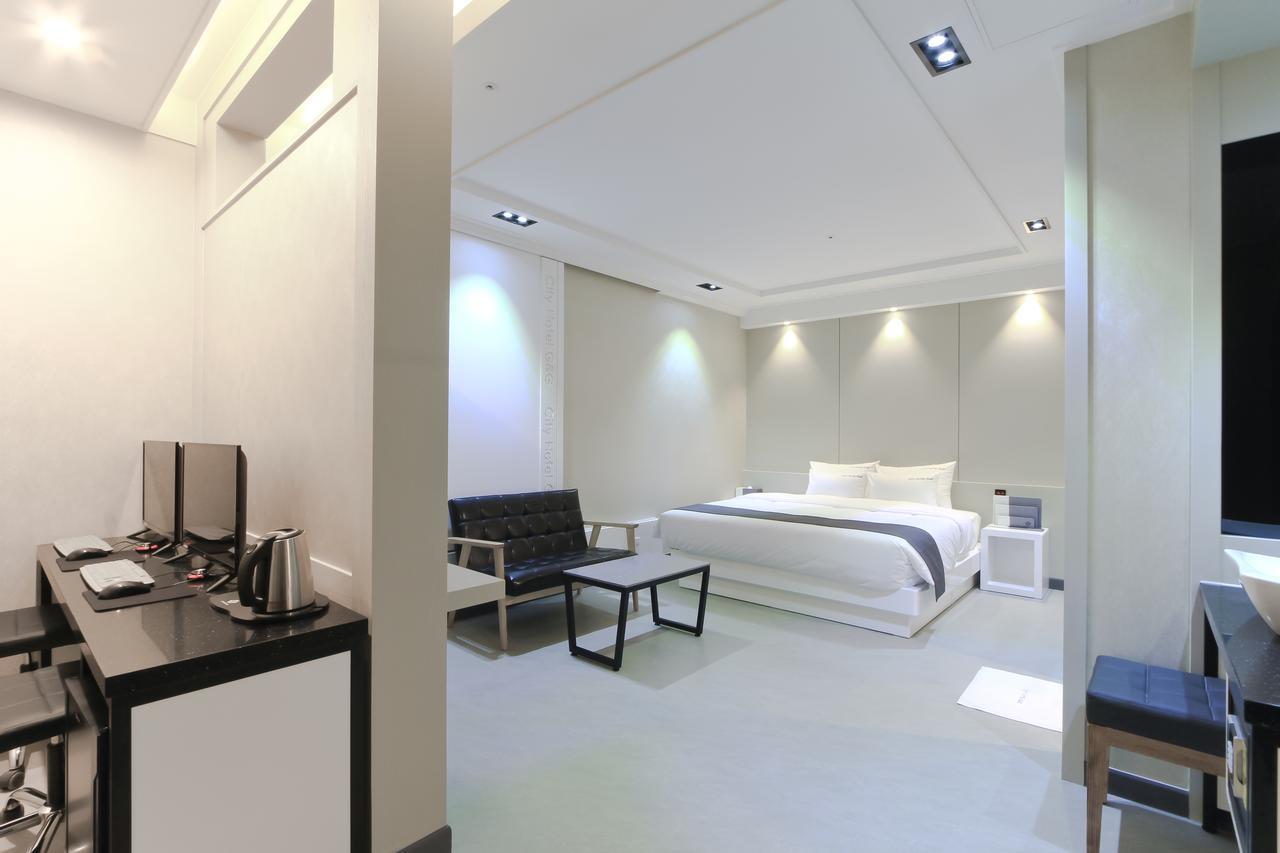 בוסאן City Hotel G&G מראה חיצוני תמונה