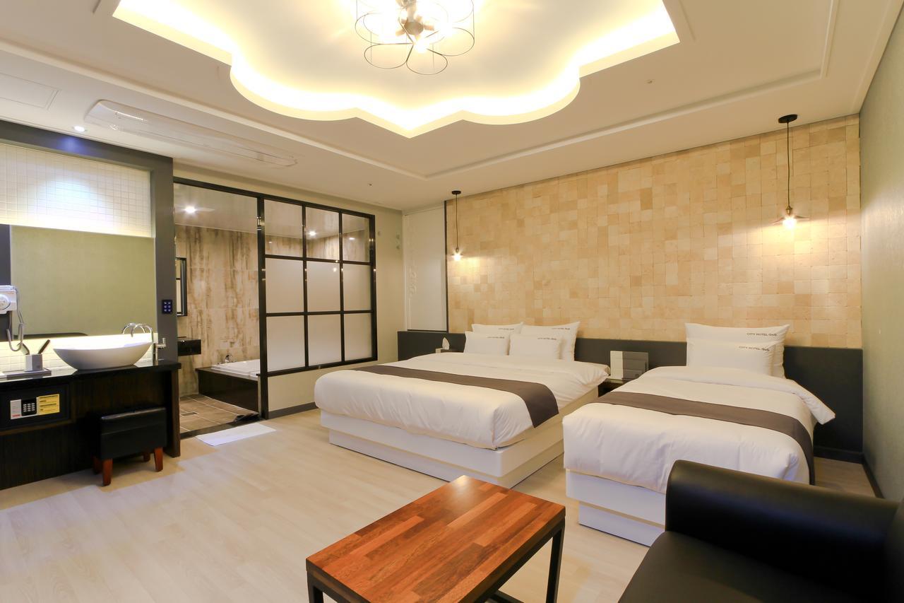 בוסאן City Hotel G&G מראה חיצוני תמונה