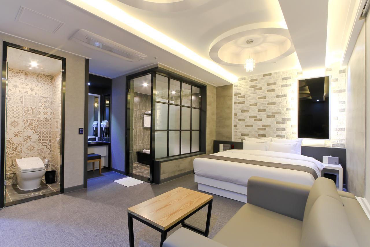 בוסאן City Hotel G&G מראה חיצוני תמונה