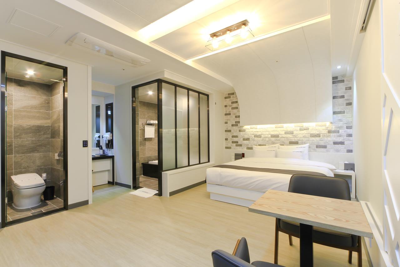 בוסאן City Hotel G&G מראה חיצוני תמונה