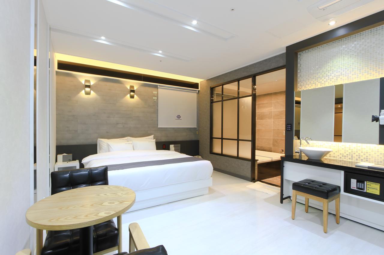 בוסאן City Hotel G&G מראה חיצוני תמונה