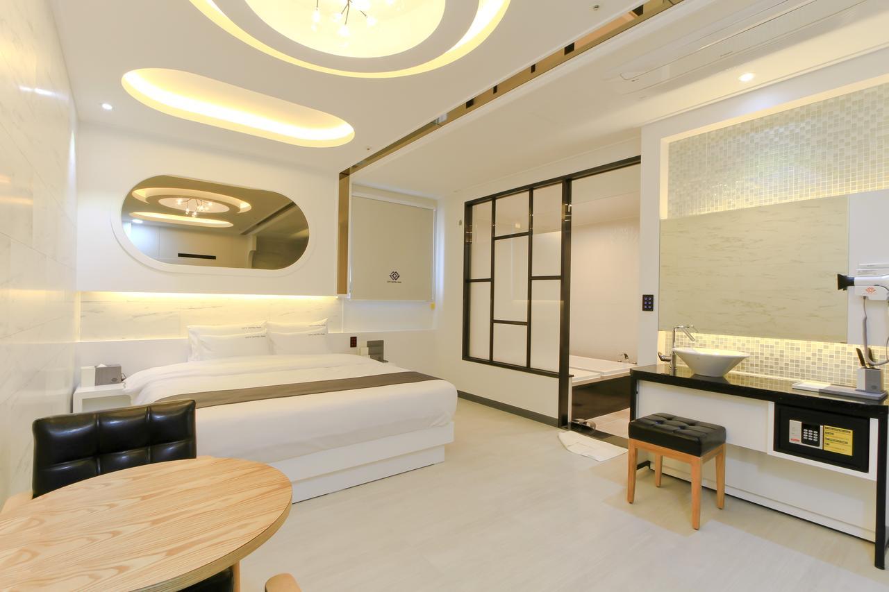 בוסאן City Hotel G&G מראה חיצוני תמונה
