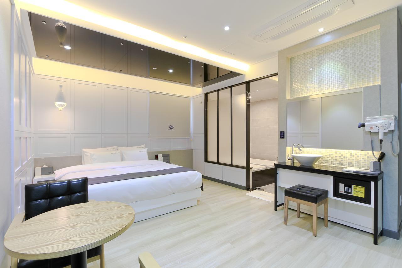 בוסאן City Hotel G&G מראה חיצוני תמונה
